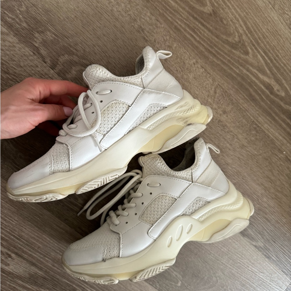 Michael Kors white and clear sneakers - Picture 9 of 11